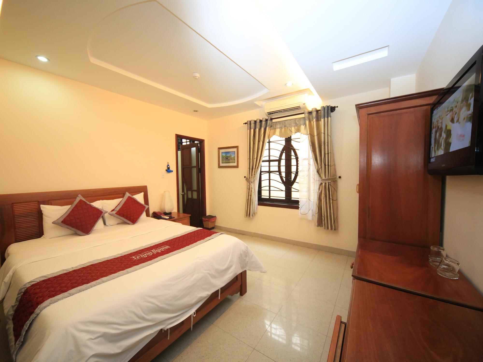 Trung Duong Da Nang Beach Hotel Екстериор снимка