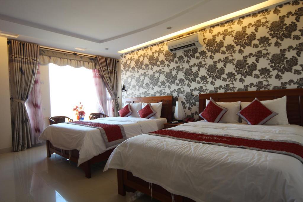 Trung Duong Da Nang Beach Hotel Стая снимка