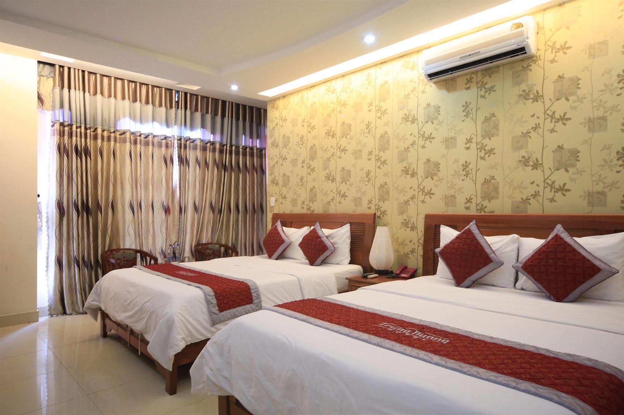 Trung Duong Da Nang Beach Hotel Екстериор снимка