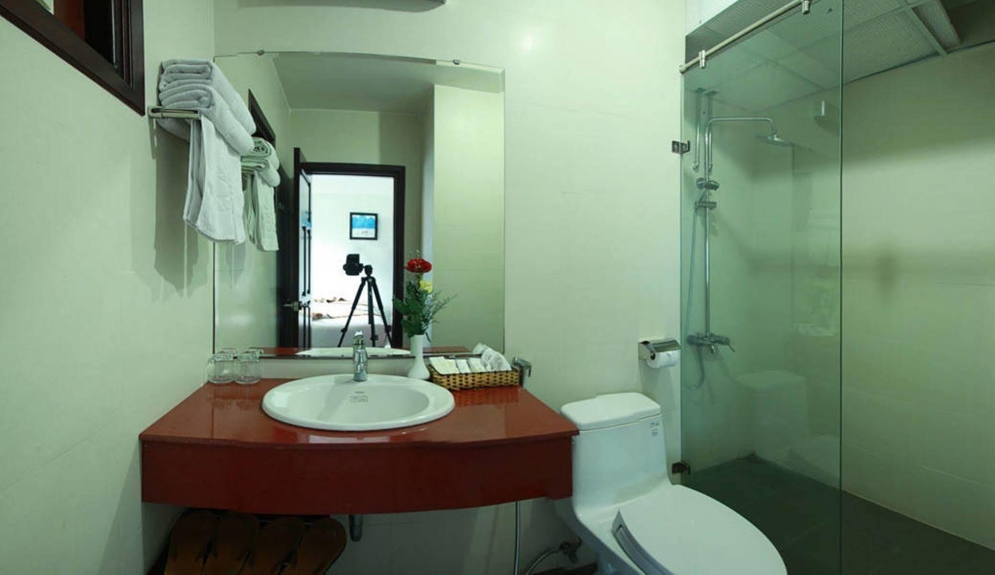 Trung Duong Da Nang Beach Hotel Екстериор снимка